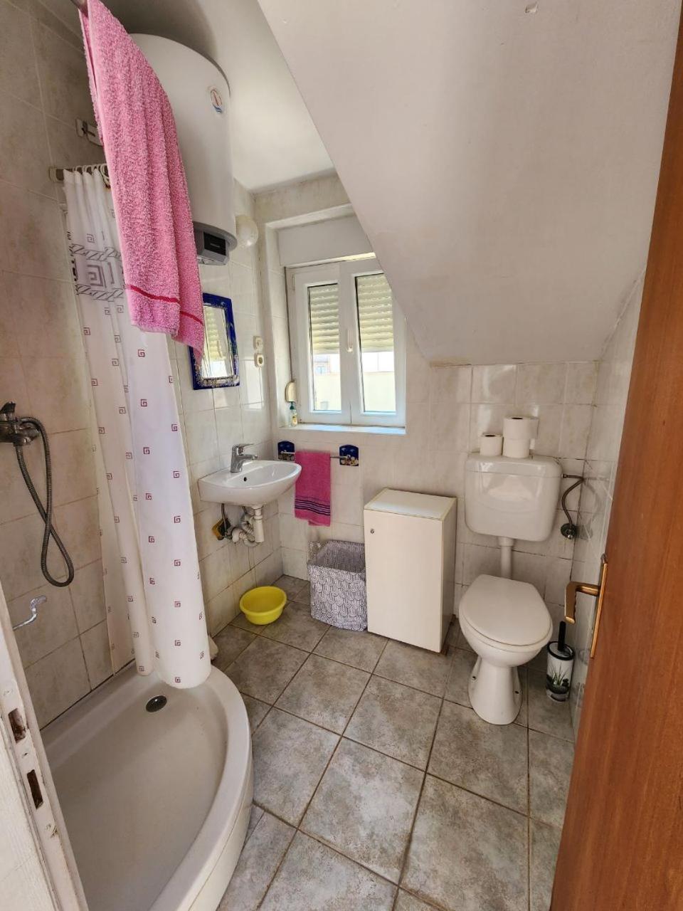 Apartmani Sole Vis Kültér fotó